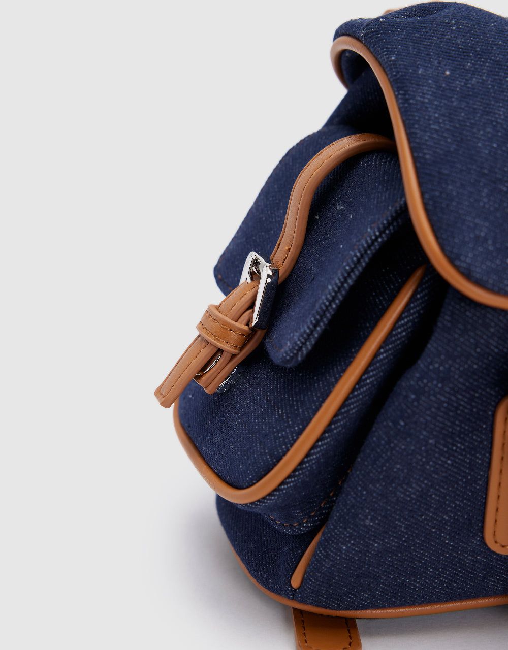 Double Buckled Denim Backpack sold by Urban Revivo product image thumbnail 5