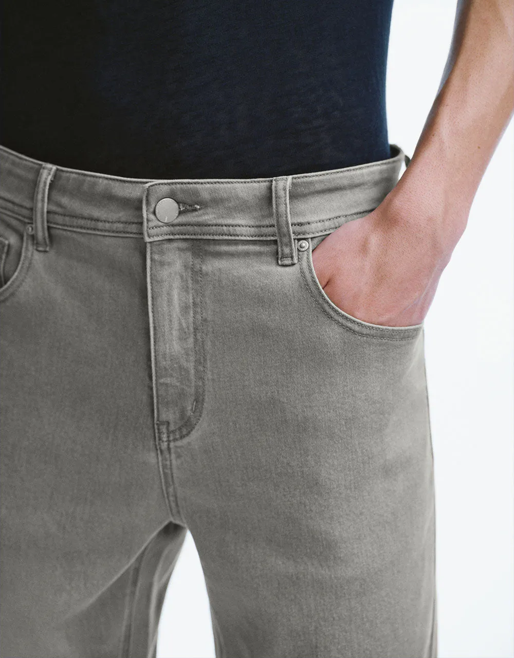 Barrel Jeans sold by Urban Revivo product image thumbnail 5