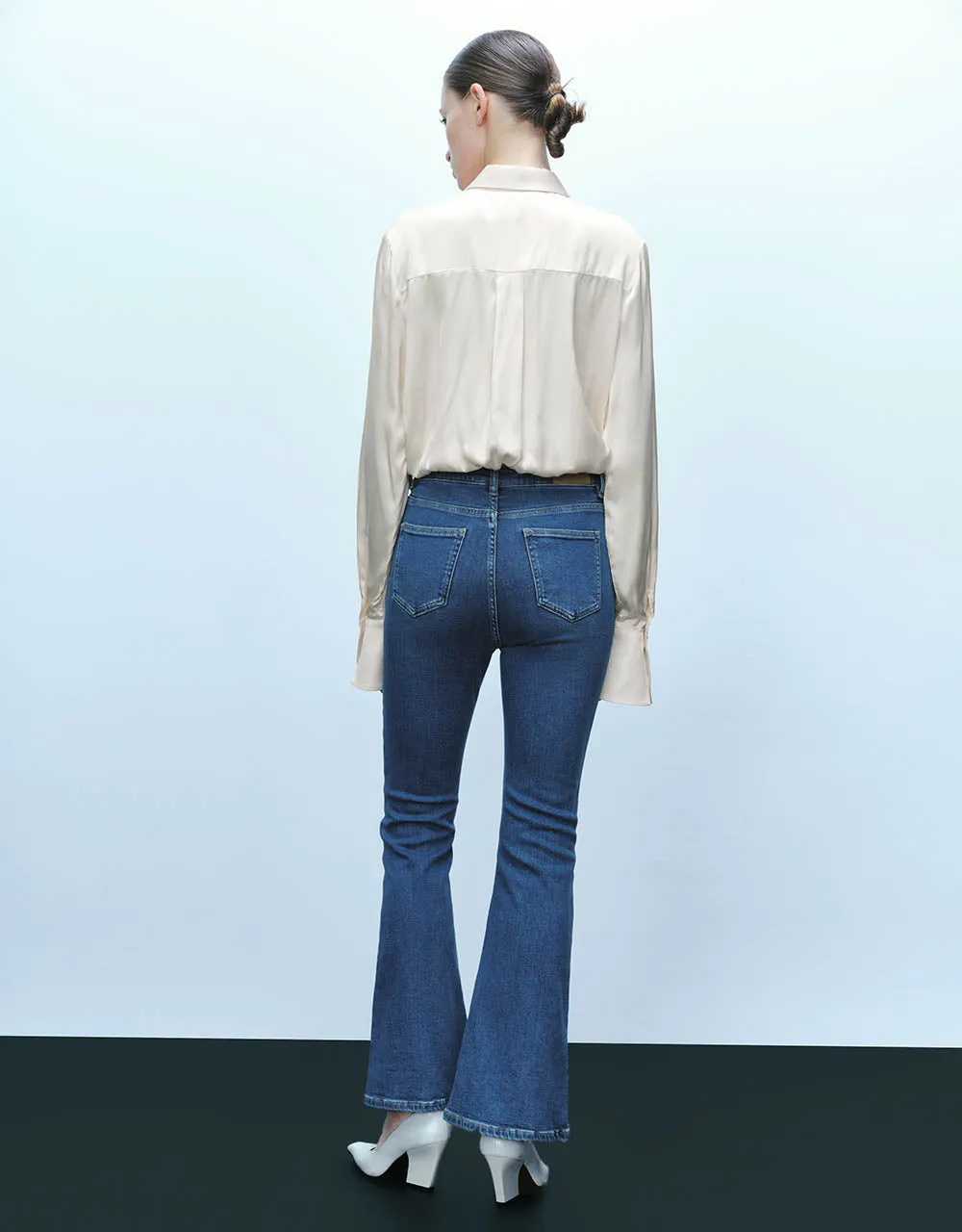 Button Up Straight Shirt sold by Urban Revivo product image thumbnail 4