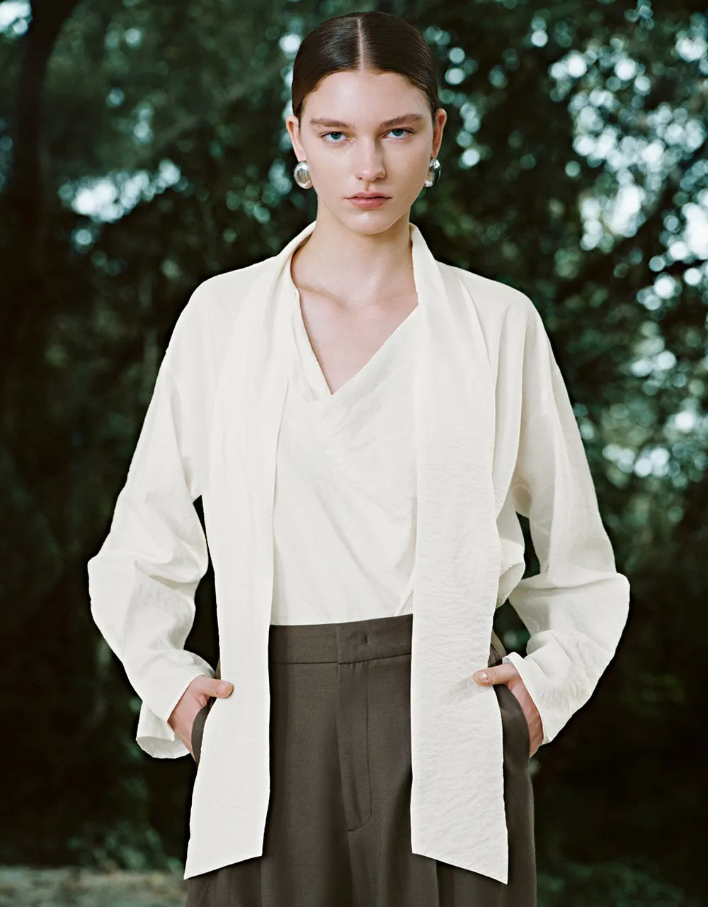 Textured Raglan Sleeve Overhead Shirt sold by Urban Revivo