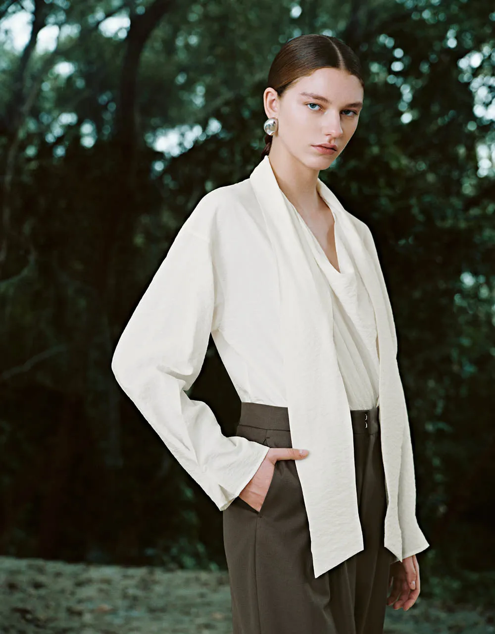 Textured Raglan Sleeve Overhead Shirt sold by Urban Revivo product image thumbnail 2