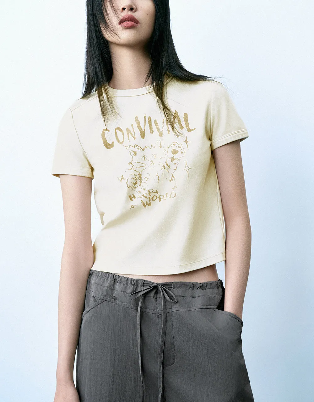 Kitty Printed Crew Neck Skinny T-Shirt sold by Urban Revivo product image thumbnail 2