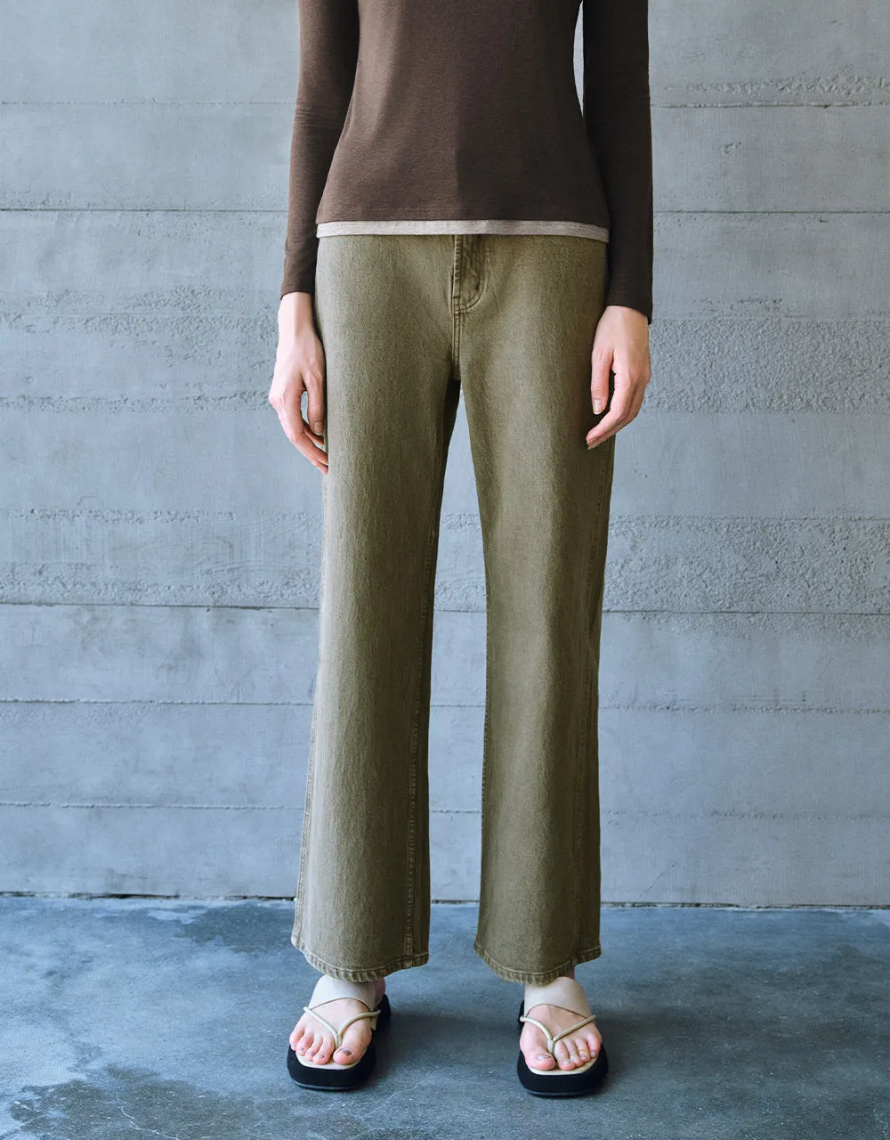 Straight Jeans sold by Urban Revivo product image thumbnail 3