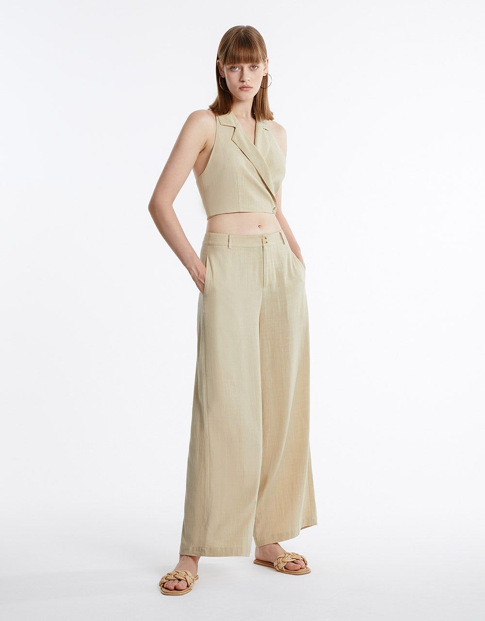 Cropped Wrapped Vest sold by Urban Revivo product image thumbnail 3