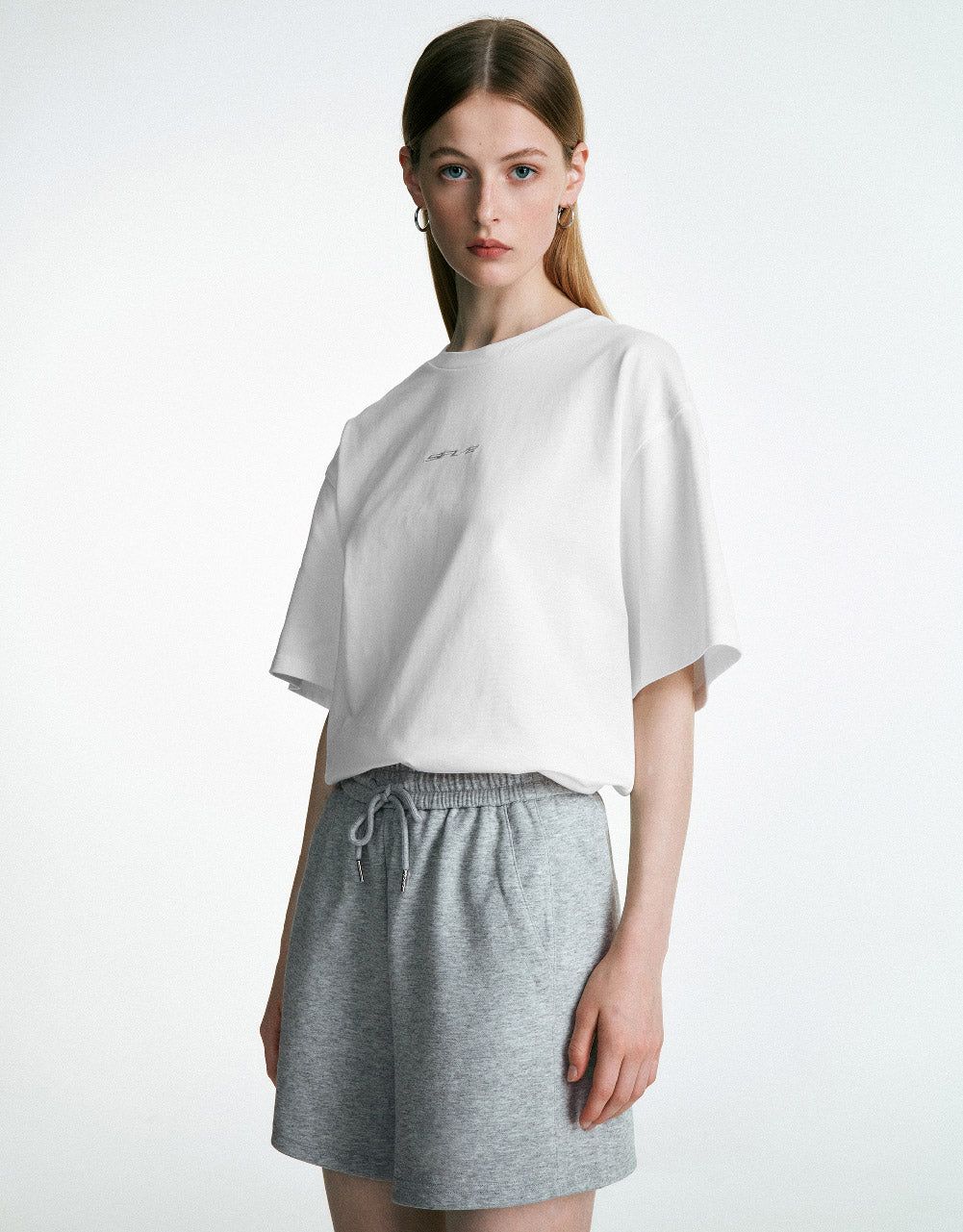 Letter Printed Crew Neck Loose T-Shirt sold by Urban Revivo product image thumbnail 3