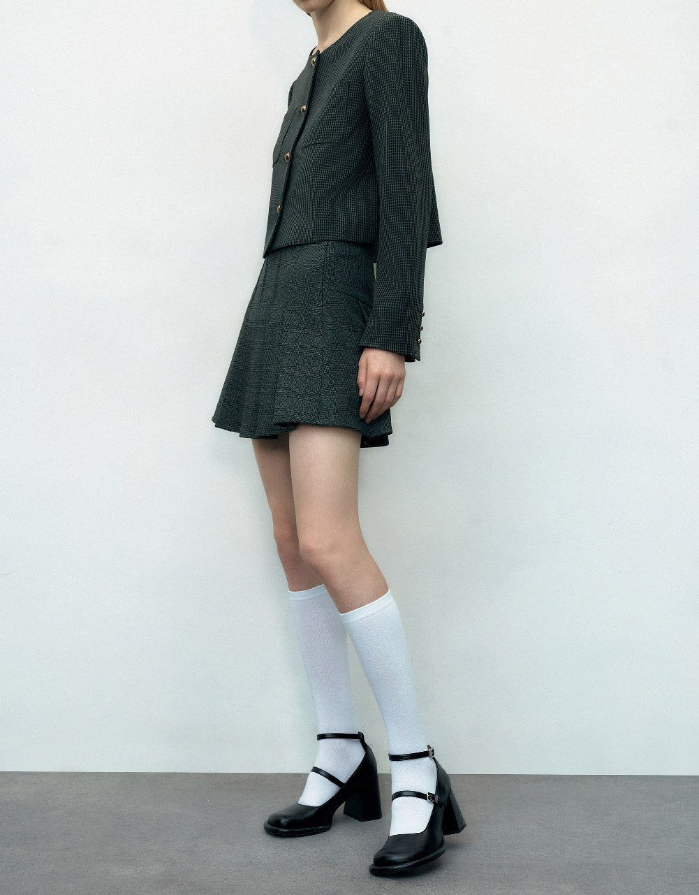 Plaid Mini Skirt sold by Urban Revivo product image thumbnail 4