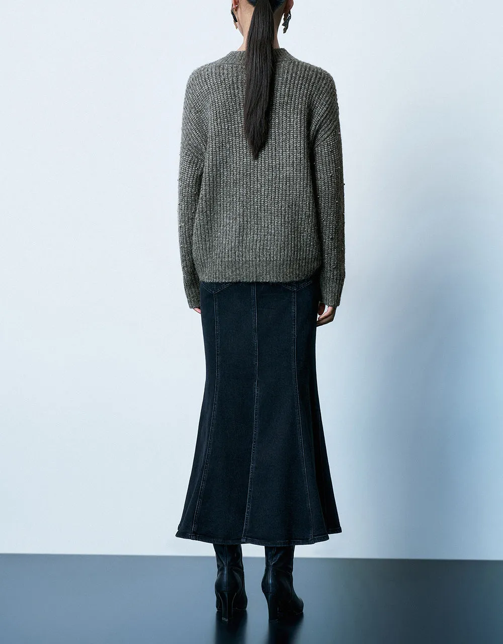 Rhinestones Décor Straight Sweater sold by Urban Revivo product image thumbnail 4