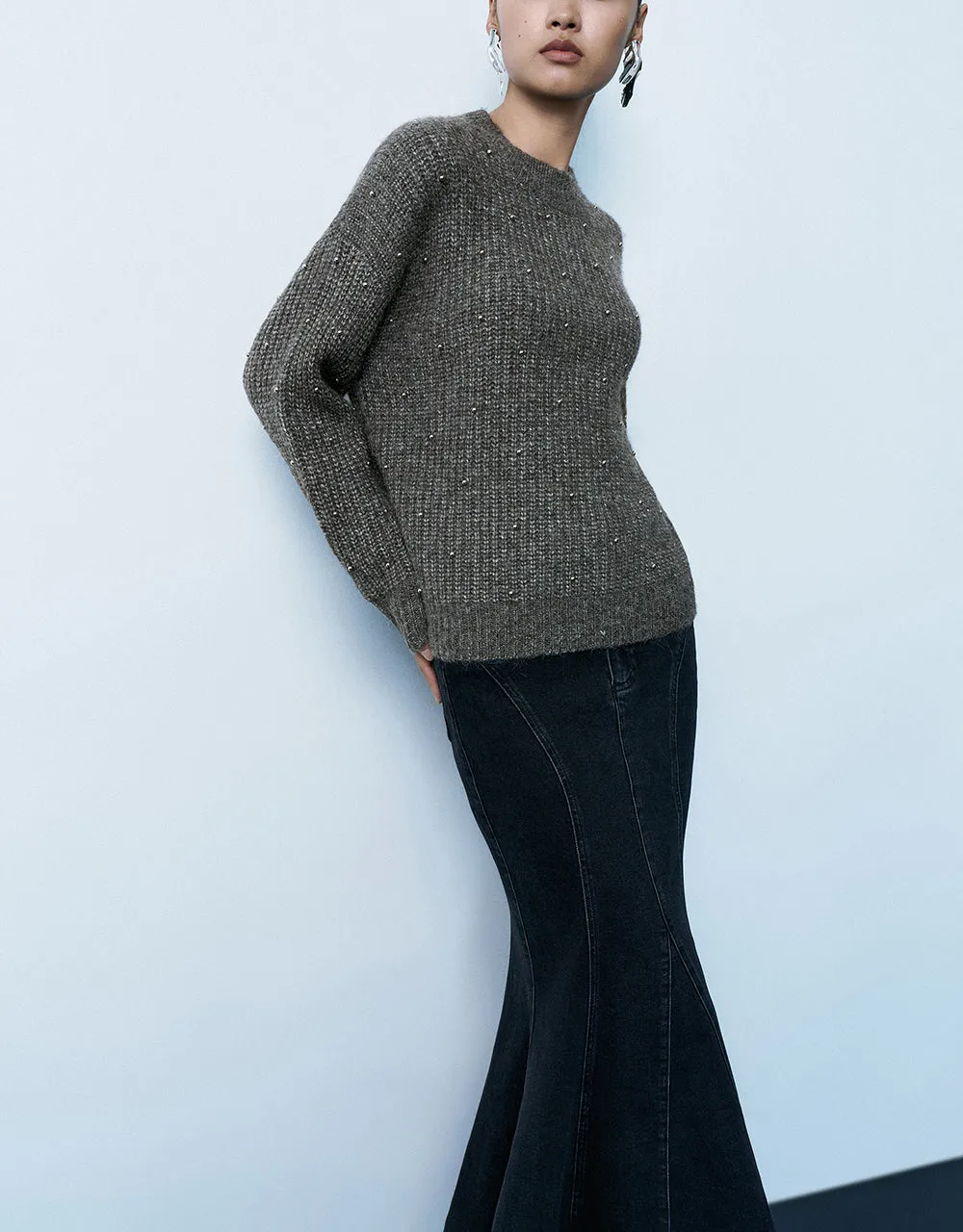 Rhinestones Décor Straight Sweater sold by Urban Revivo product image thumbnail 3