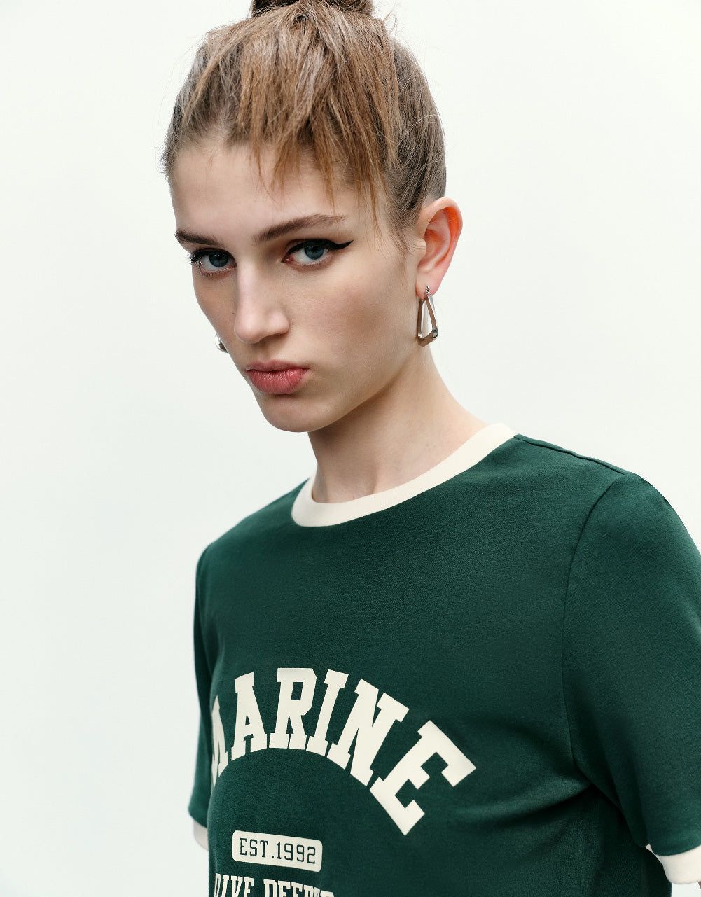 Letter Printed Crew Neck Loose T-Shirt sold by Urban Revivo product image thumbnail 5