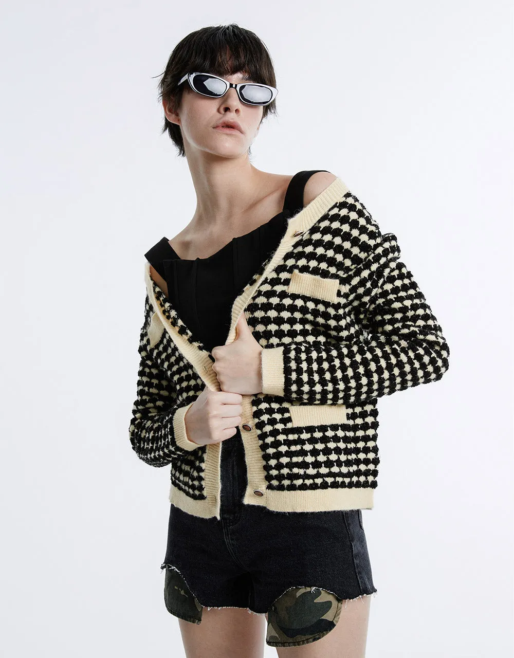 Checkered Cardigan sold by Urban Revivo product image thumbnail 2
