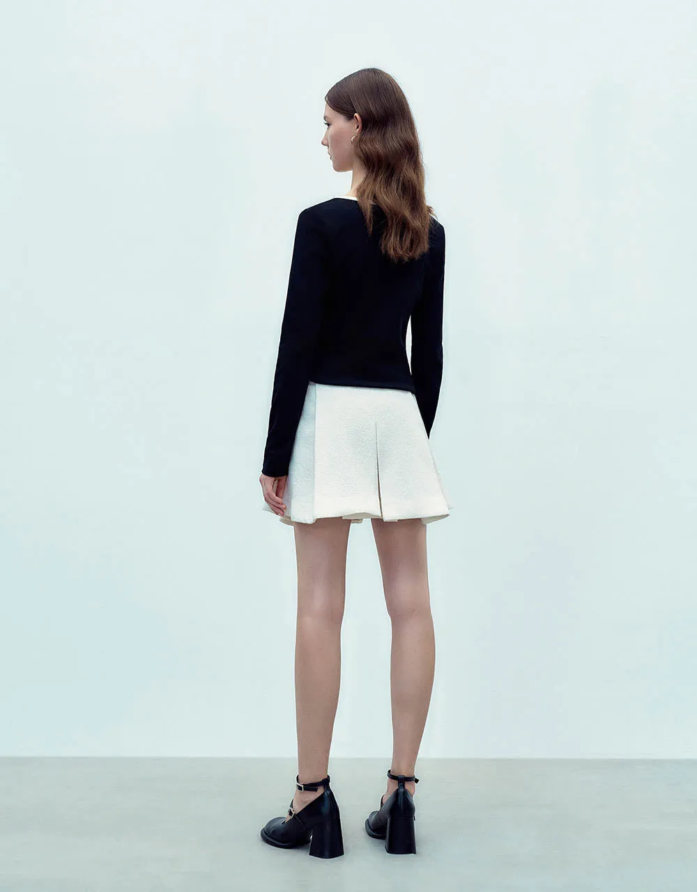 Pleated Mini Knitted A-Line Skirt sold by Urban Revivo product image thumbnail 5