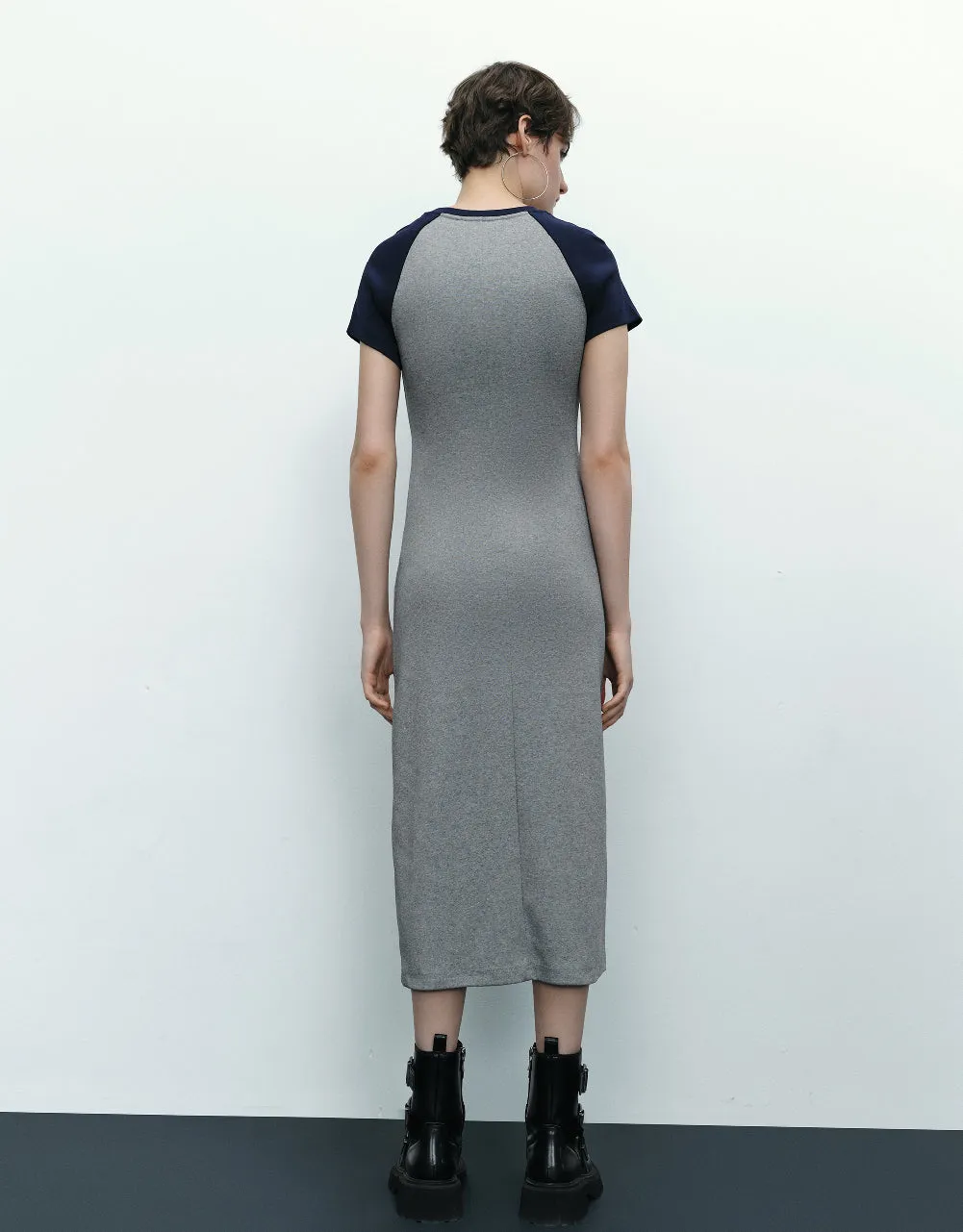 Letter Printed Crew Neck Straight Dress sold by Urban Revivo product image thumbnail 4