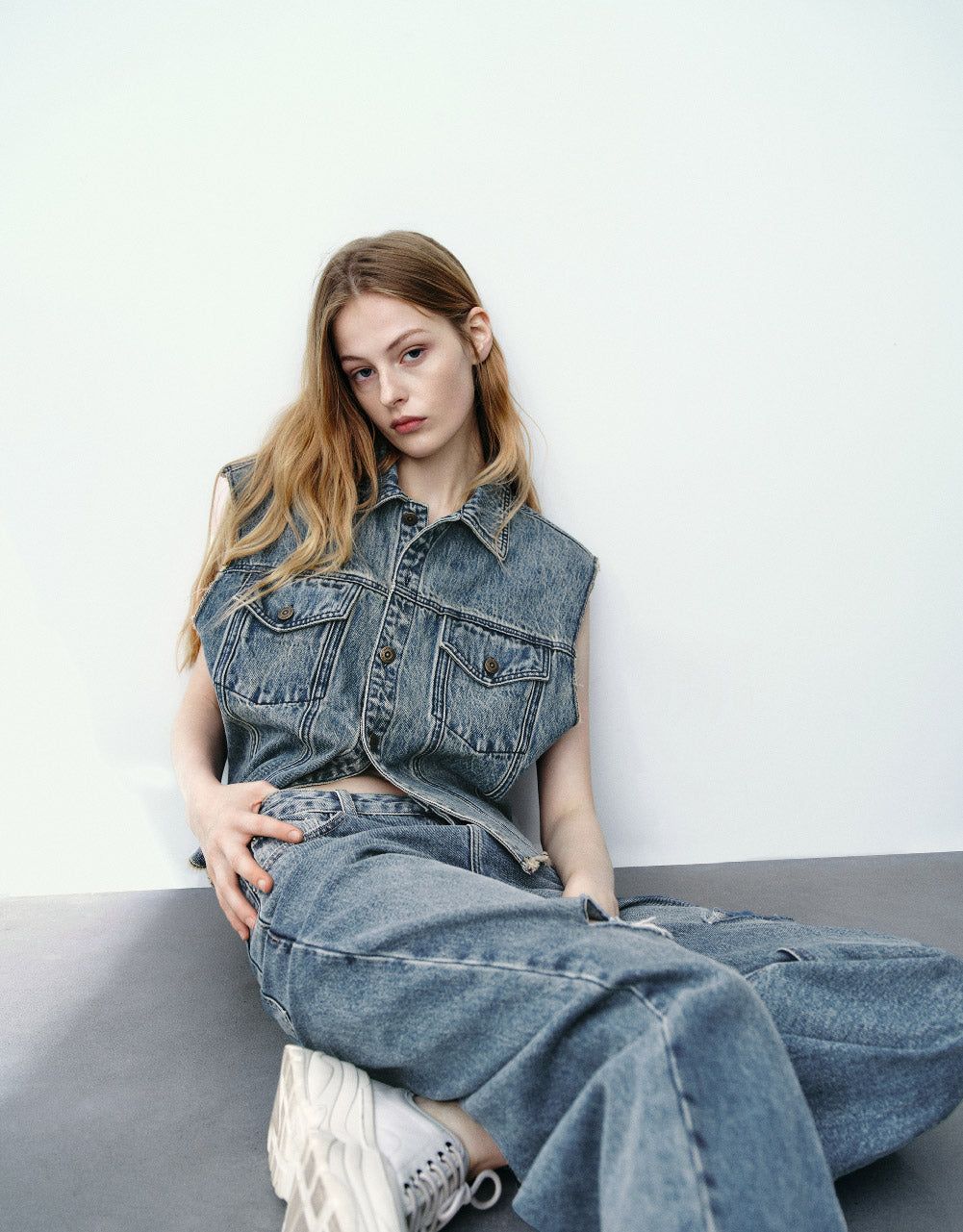 Raw Hem Denim Waistcoat sold by Urban Revivo product image thumbnail 3