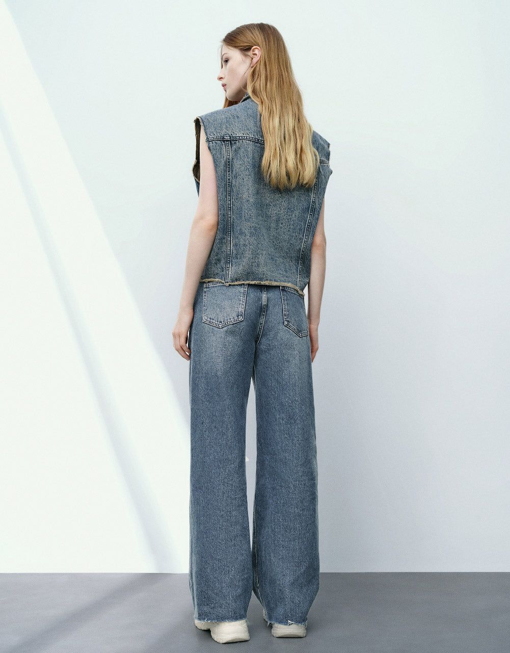 Raw Hem Denim Waistcoat sold by Urban Revivo product image thumbnail 4
