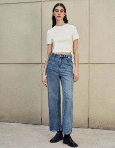 Mid-Waist Regular Jeans sold by Urban Revivo