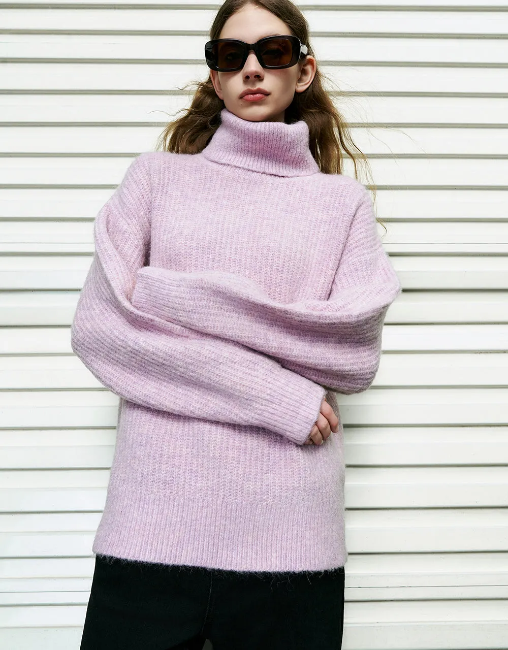 Turtle Neck Loose Sweater sold by Urban Revivo product image thumbnail 3