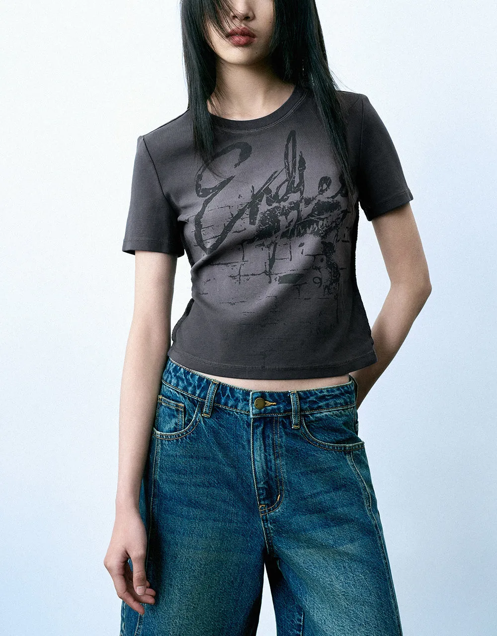 Printed Crew Neck Skinny T-Shirt sold by Urban Revivo product image thumbnail 2