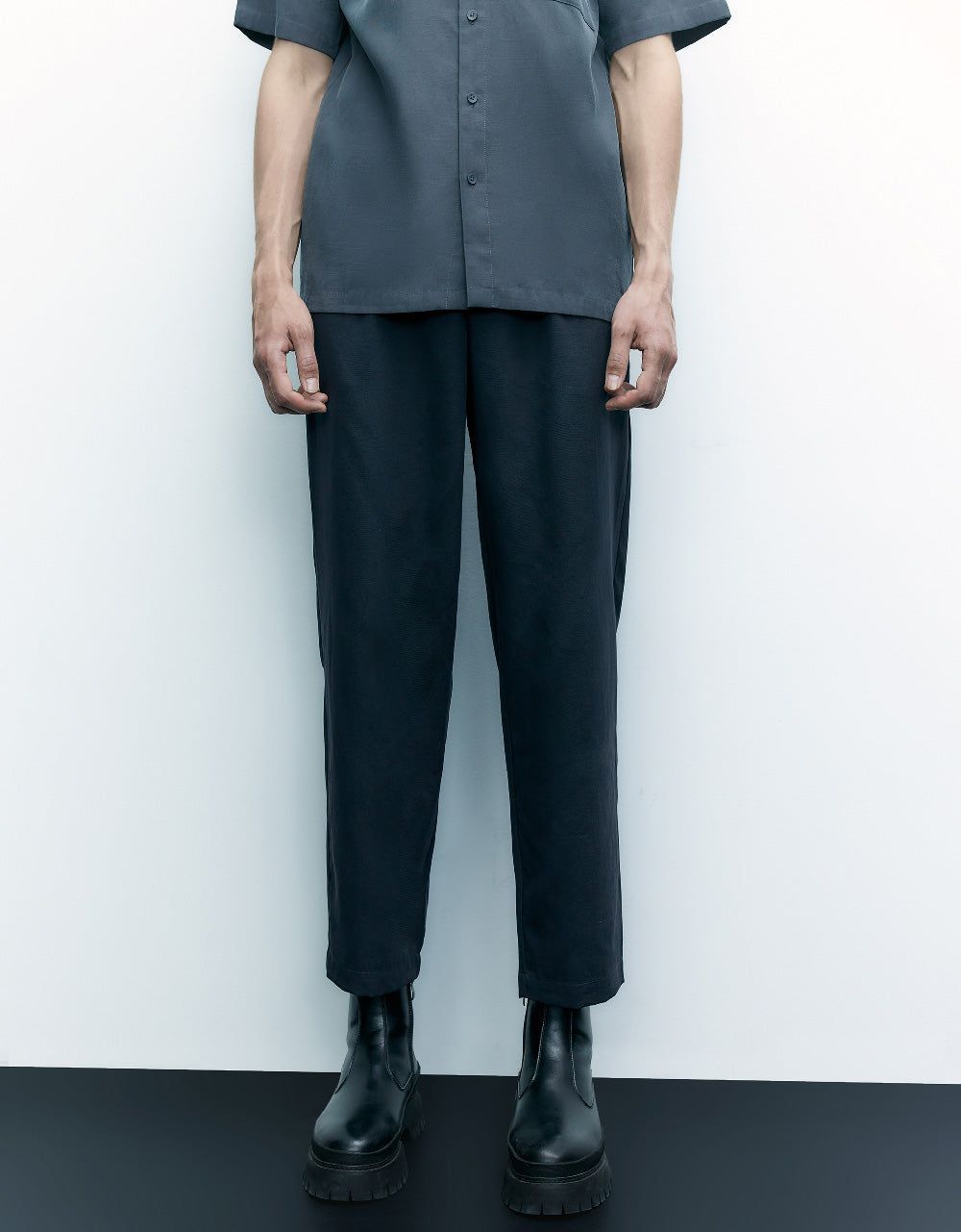 Straight Leg Pants sold by Urban Revivo product image thumbnail 2