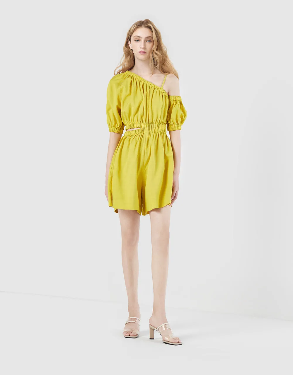 Asymmetrical Neck Cut Out Romper sold by Urban Revivo product image thumbnail 3