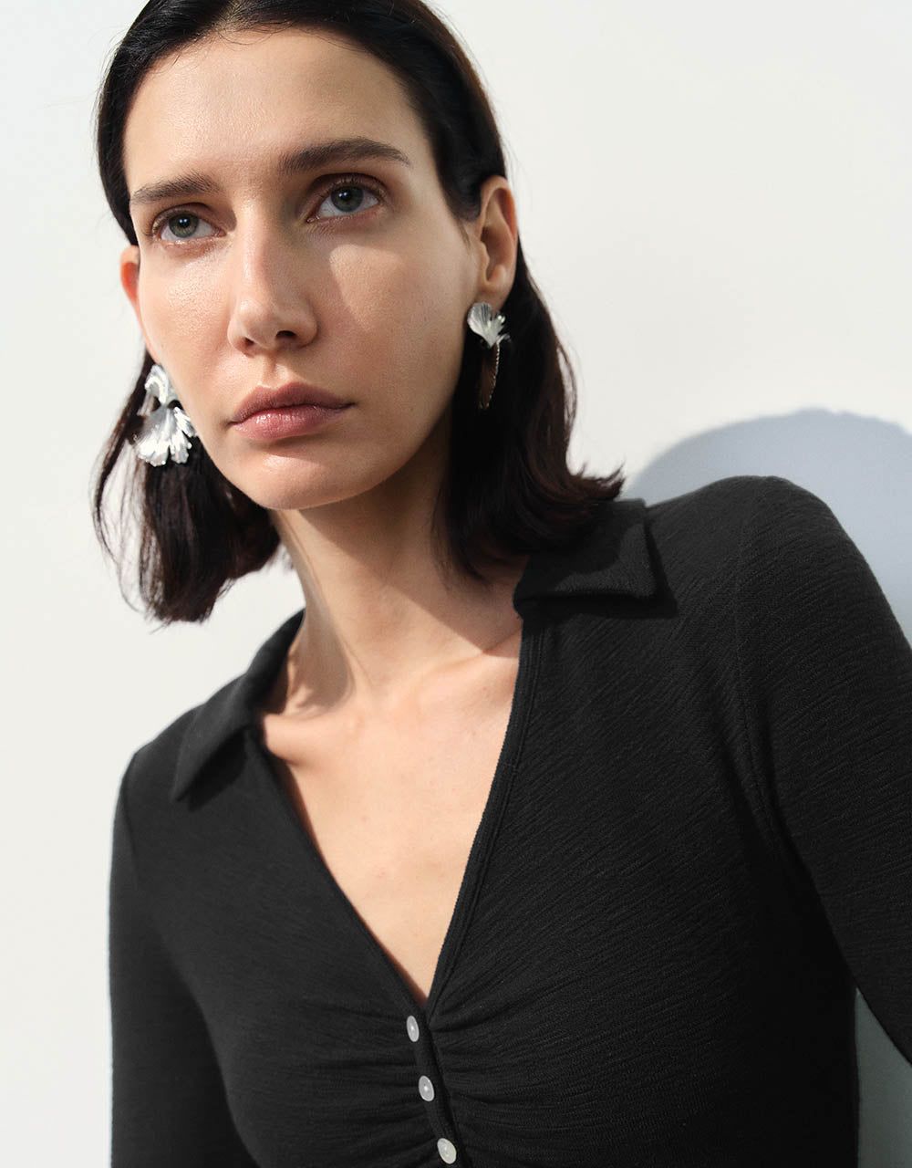 Lapel Straight Knitted T-Shirt sold by Urban Revivo product image thumbnail 5