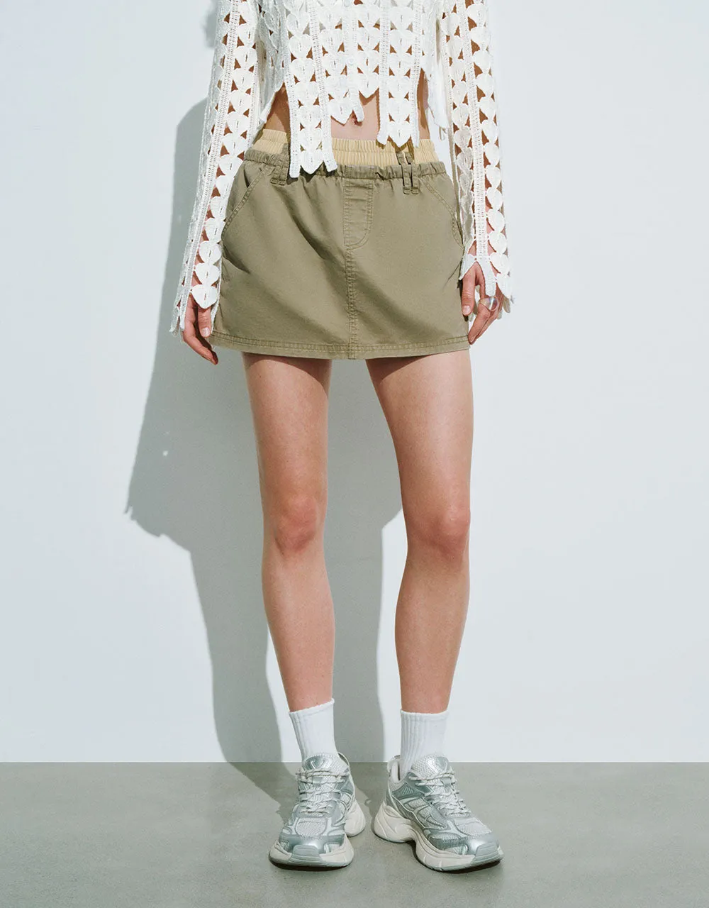 Elastic Waist Mini Straight Skirt sold by Urban Revivo product image thumbnail 2