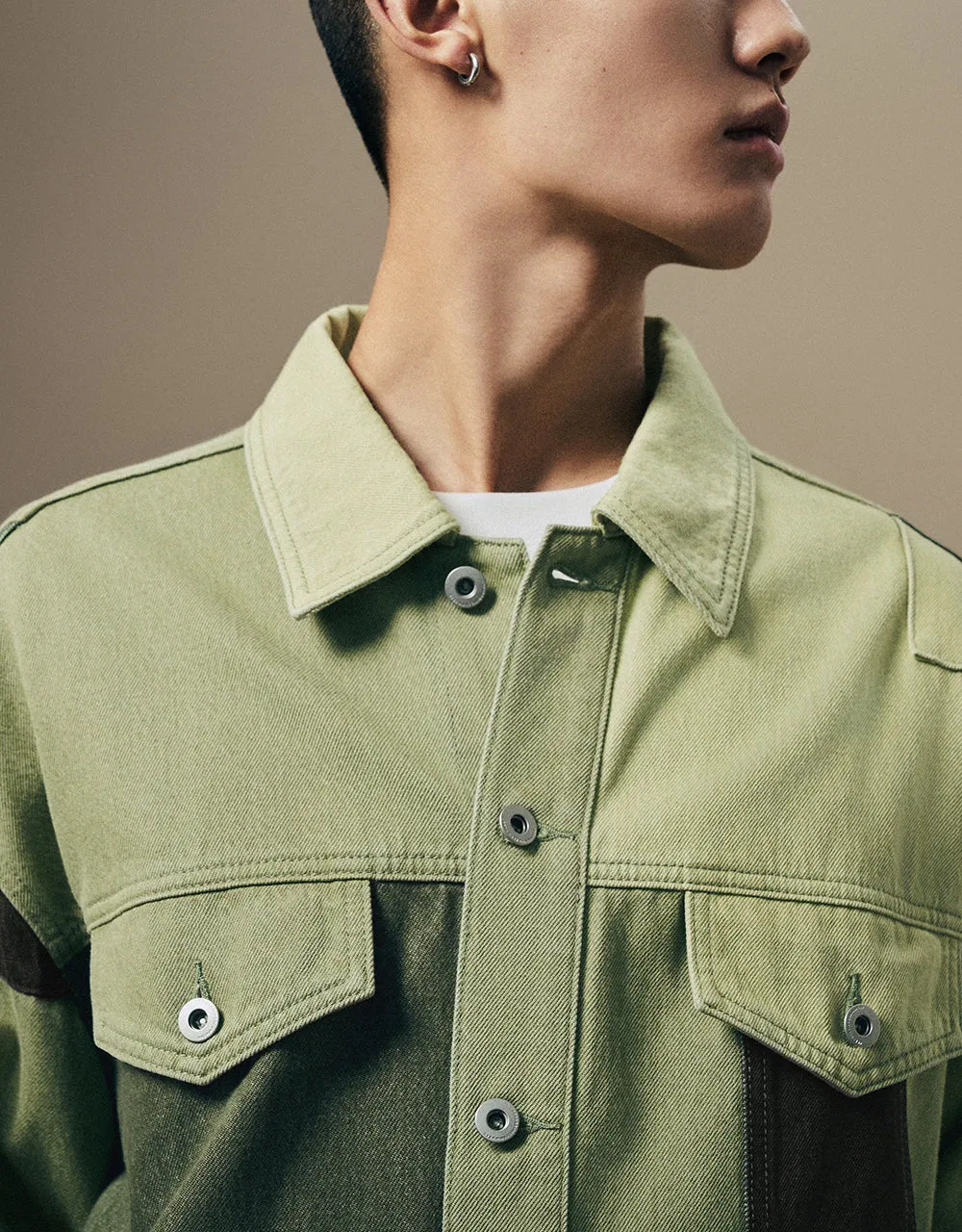 Two Toned Button Up Denim Jacket sold by Urban Revivo product image thumbnail 4