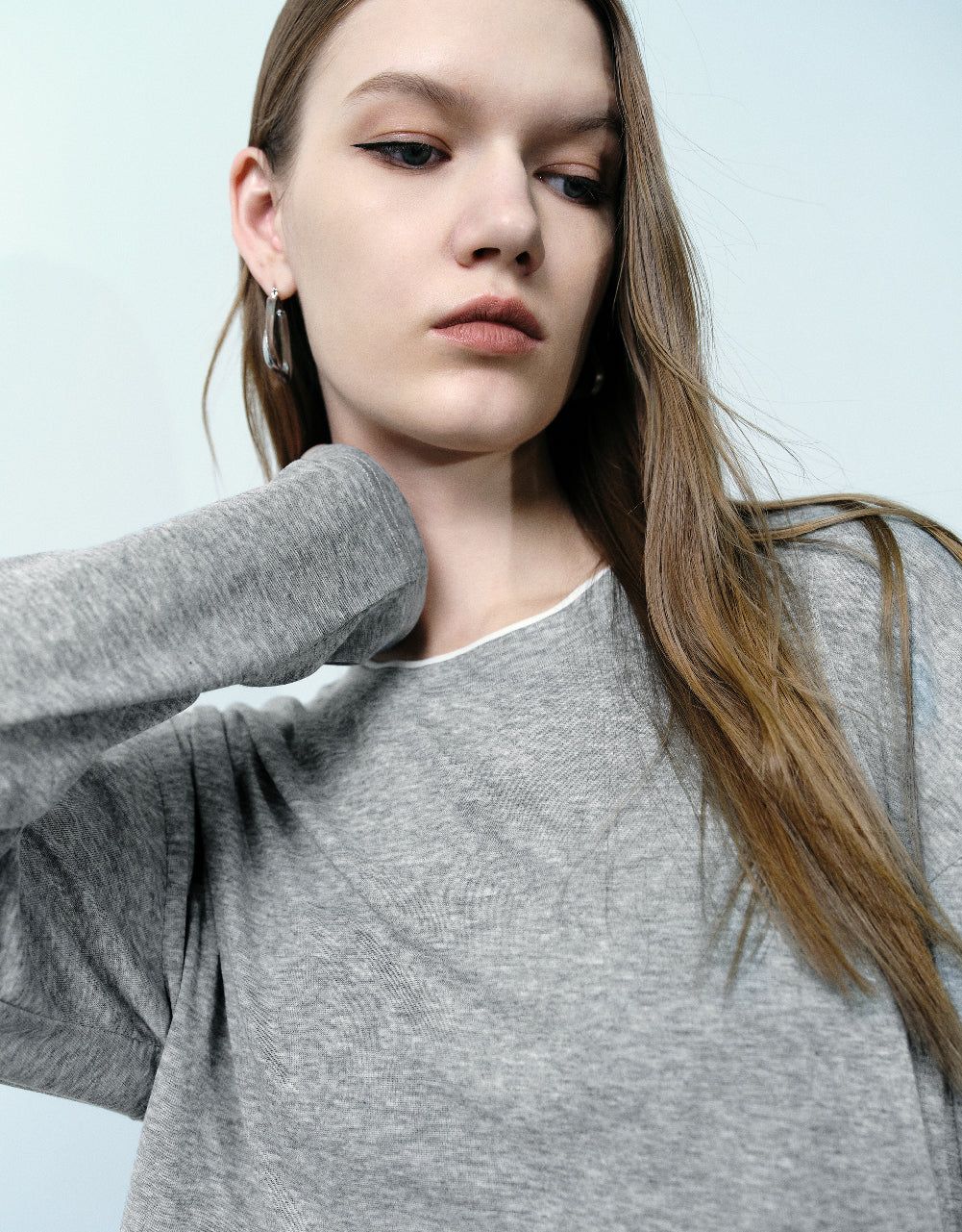 Crew Neck Loose T-Shirt sold by Urban Revivo product image thumbnail 5