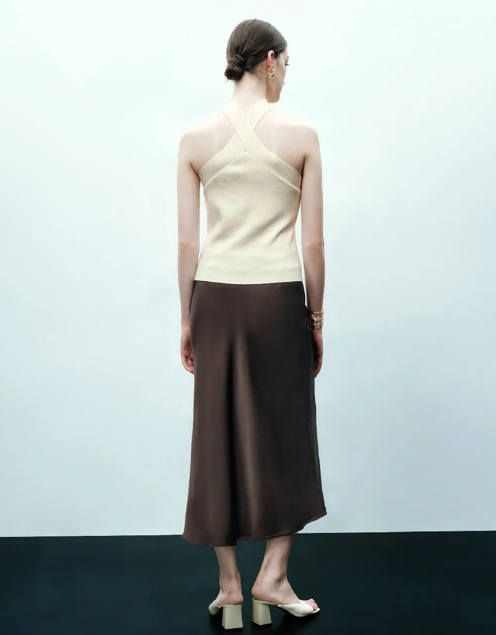 Sleeveless Skinny Knitted Top sold by Urban Revivo product image thumbnail 3