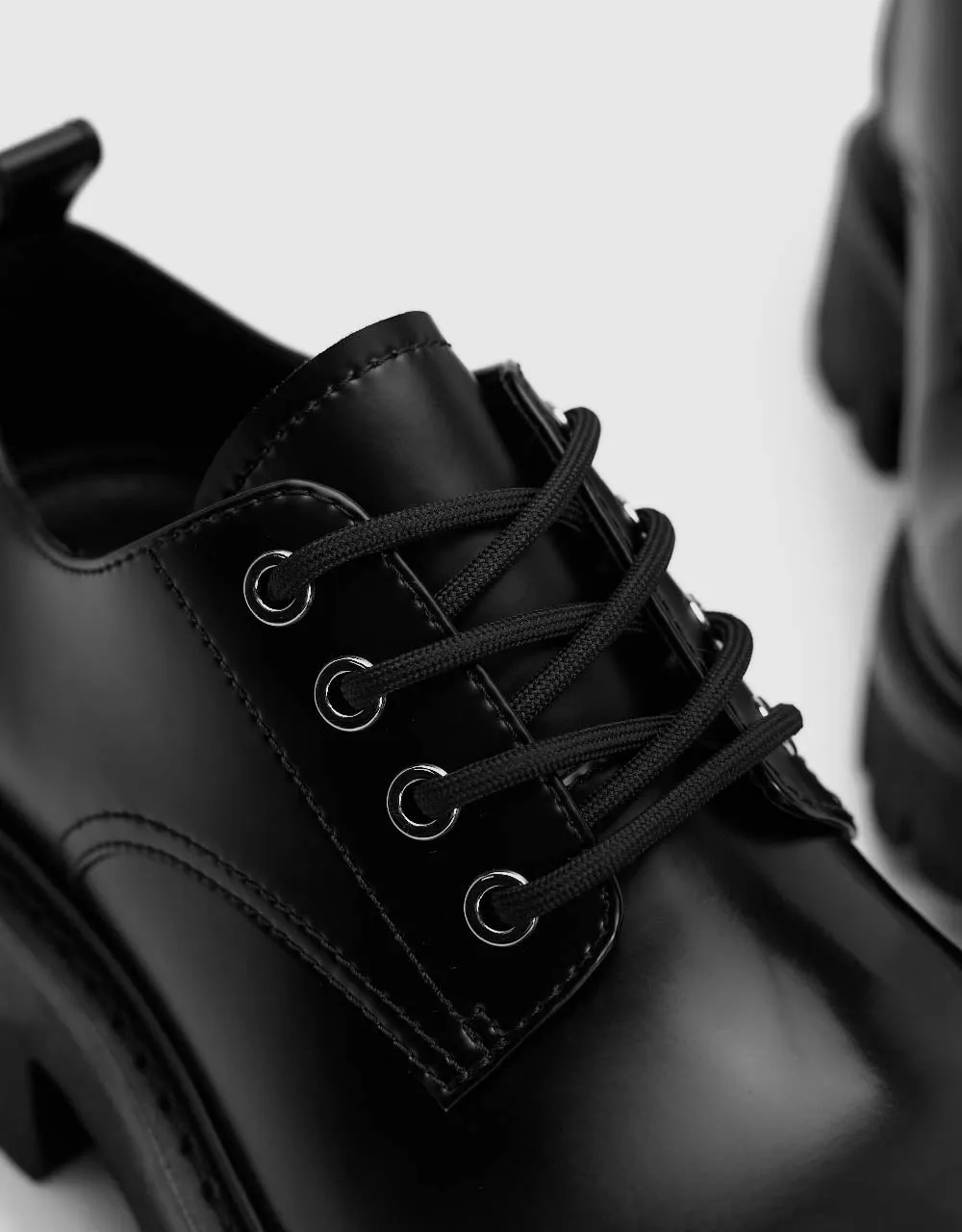 Vegan Leather Round Toe Pumps sold by Urban Revivo product image thumbnail 5