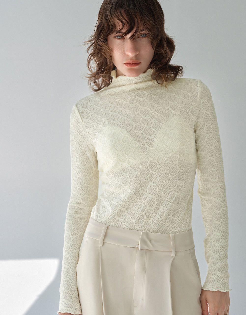 Stand Collar Skinny T-Shirt sold by Urban Revivo product image thumbnail 5