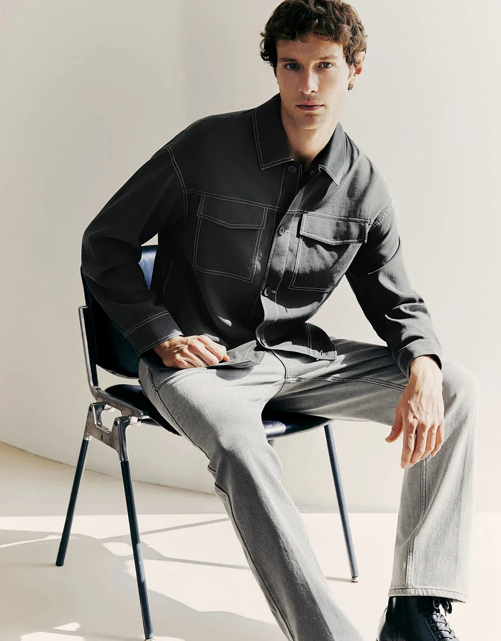 Button Up Straigt Jacket sold by Urban Revivo product image thumbnail 3