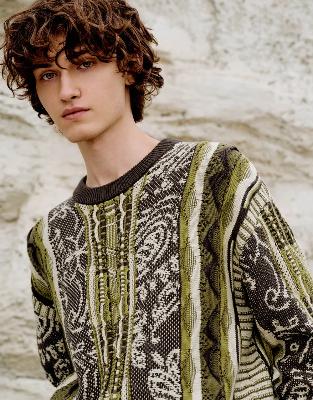 Embroidered Knitted T-Shirt sold by Urban Revivo product image thumbnail 4