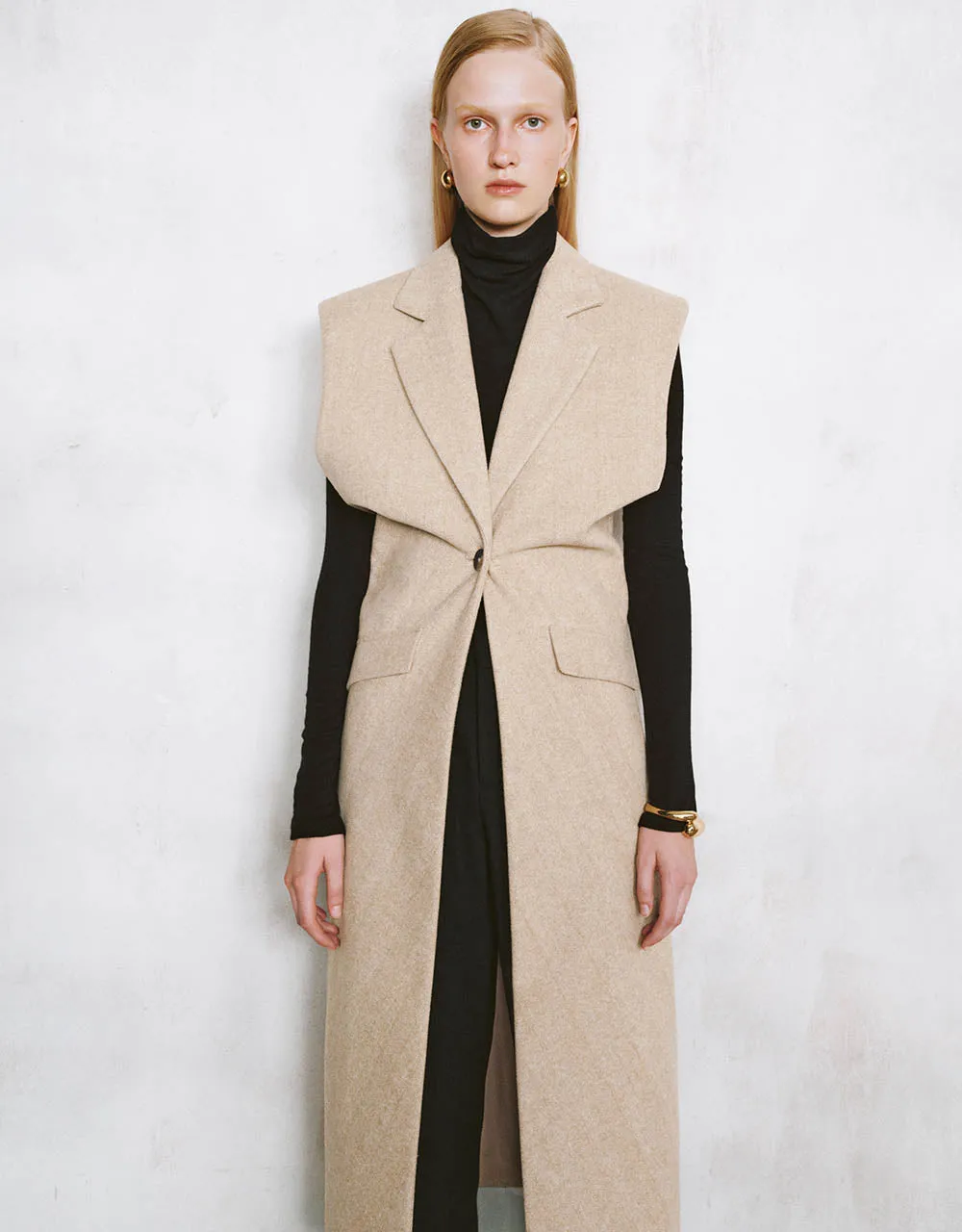 Notch Lapel Tailored Waistcoat sold by Urban Revivo product image thumbnail 5