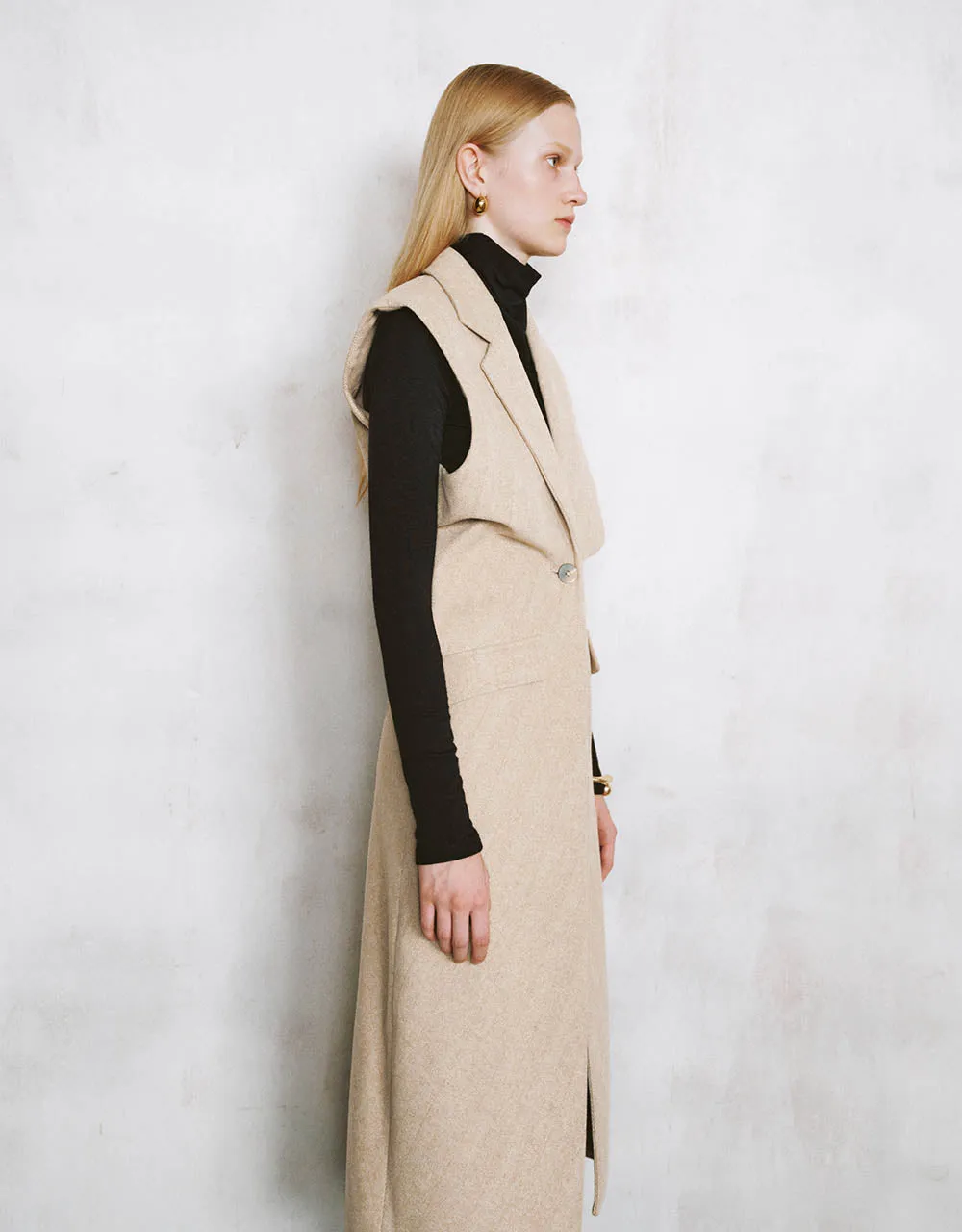 Notch Lapel Tailored Waistcoat sold by Urban Revivo product image thumbnail 3