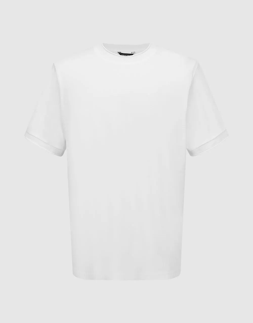 Crew Neck Straight T-Shirt sold by Urban Revivo product image thumbnail 2