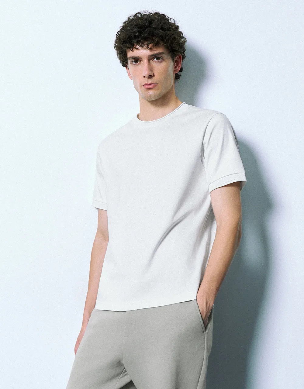 Crew Neck Straight T-Shirt sold by Urban Revivo