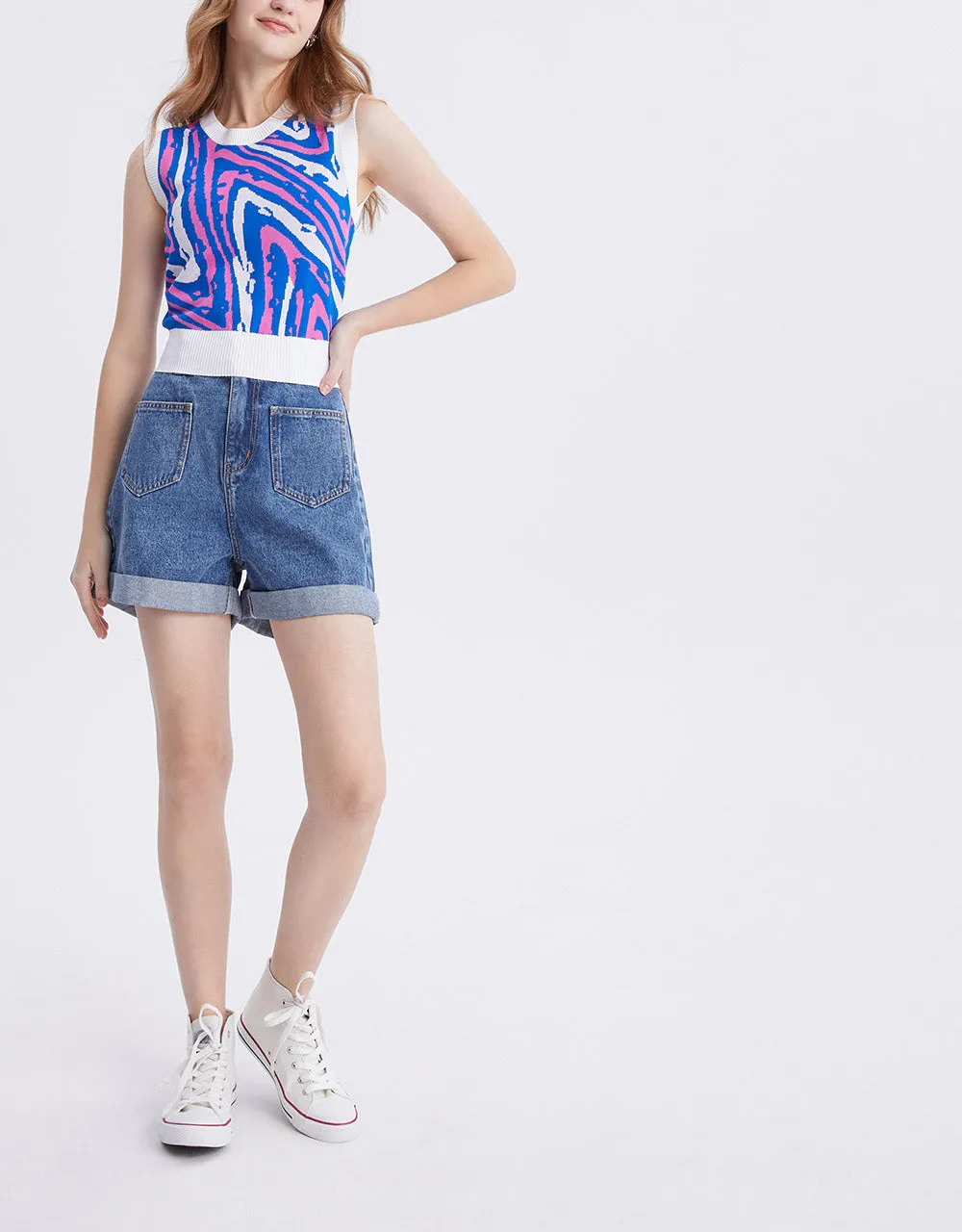 Abstract Pattern Knitted Vest sold by Urban Revivo product image thumbnail 3