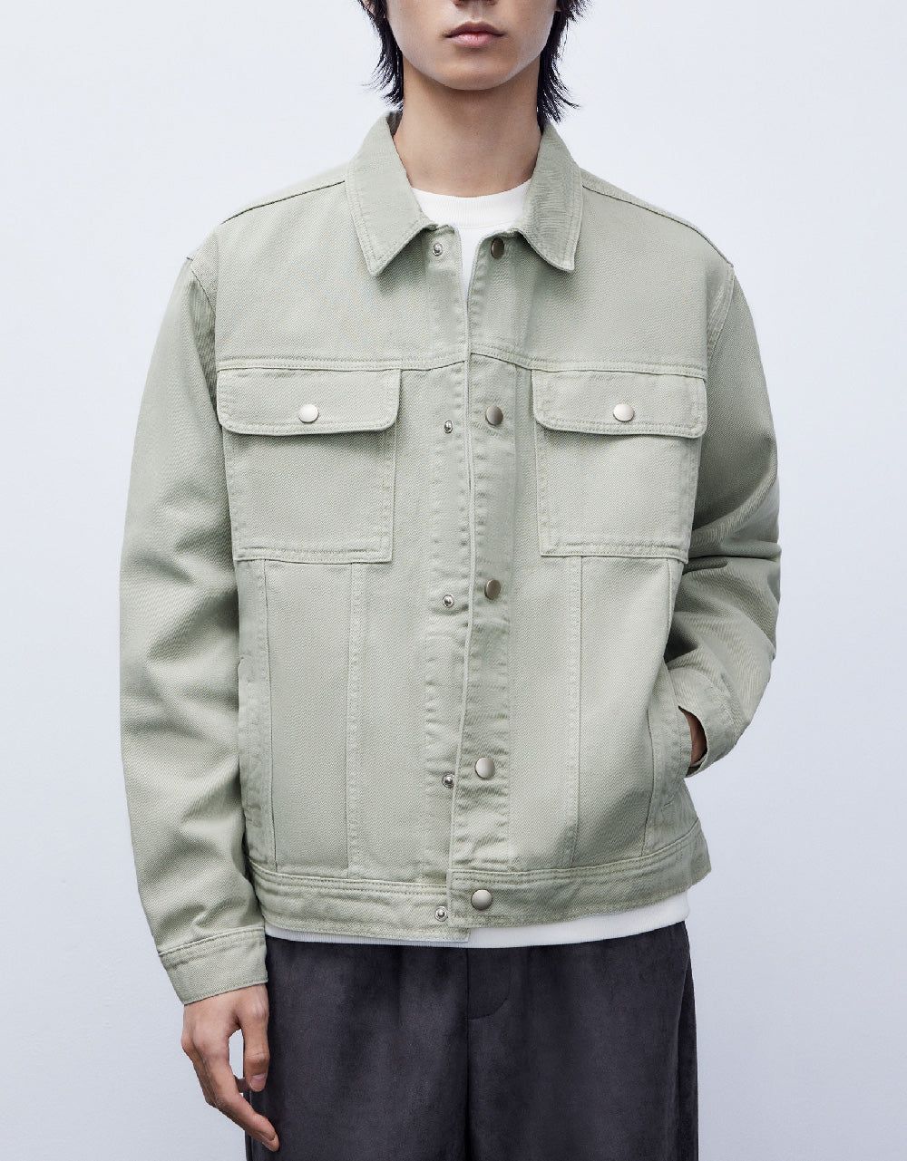 Front Pockets Denim Jacket sold by Urban Revivo product image thumbnail 2