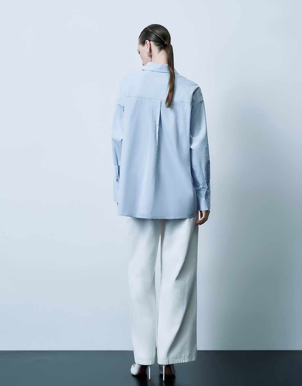 Button Up Straight Shirt sold by Urban Revivo product image thumbnail 4