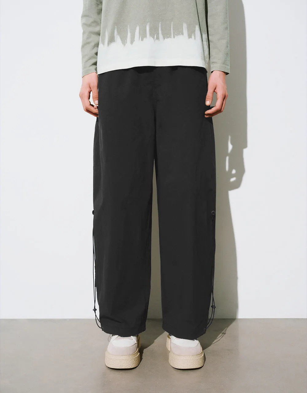 Drawstring Waist Straight Pants sold by Urban Revivo product image thumbnail 2