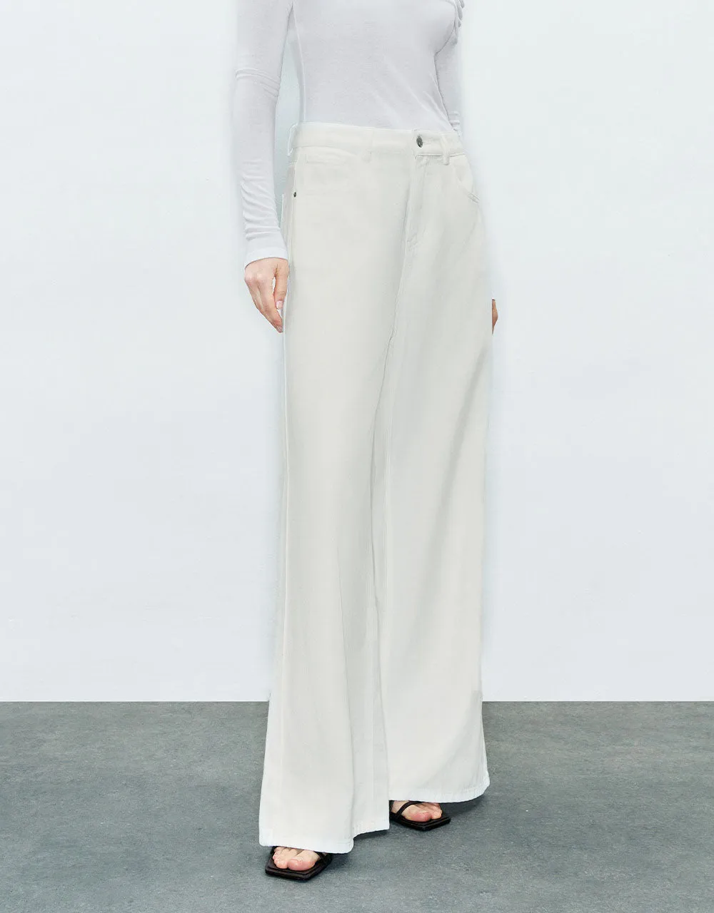 Wide-Leg Jeans sold by Urban Revivo product image thumbnail 2