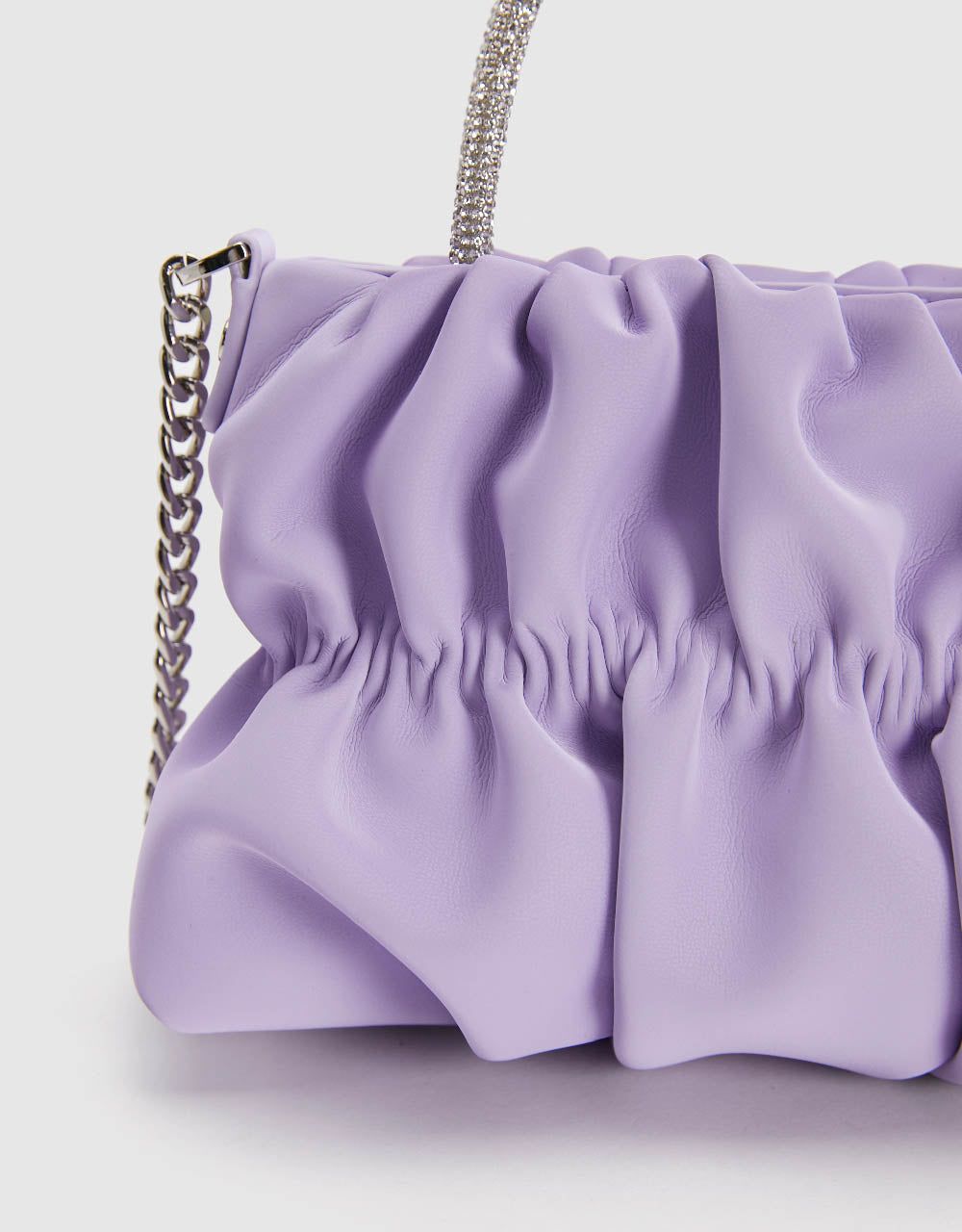 Ruched Shoulder Bag With Stand Handle sold by Urban Revivo product image thumbnail 4