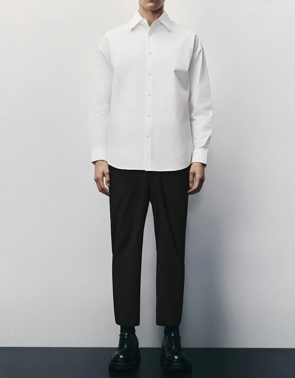 Carrot Fit Pants sold by Urban Revivo product image thumbnail 2