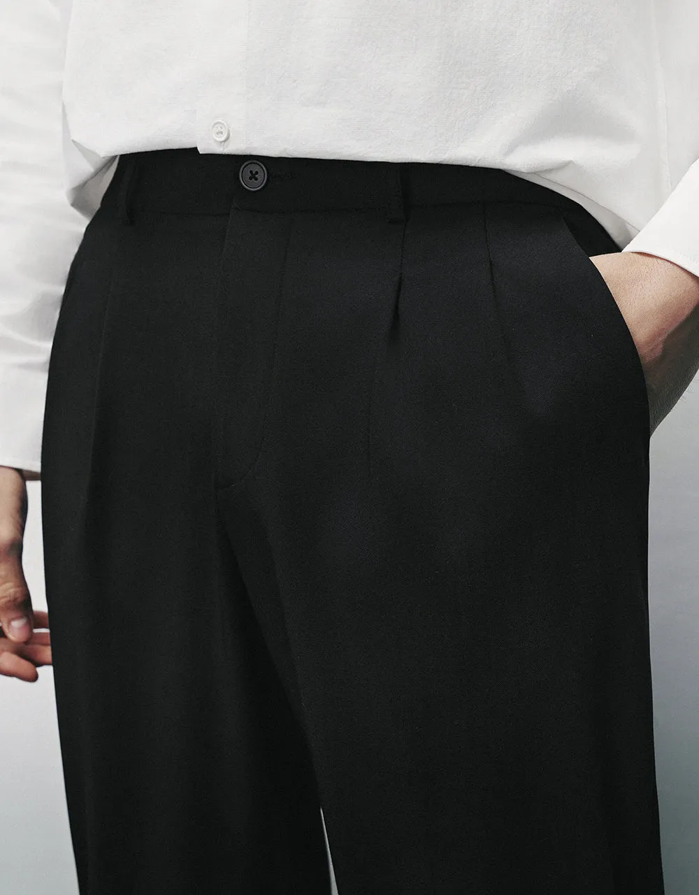 Carrot Fit Pants sold by Urban Revivo product image thumbnail 5
