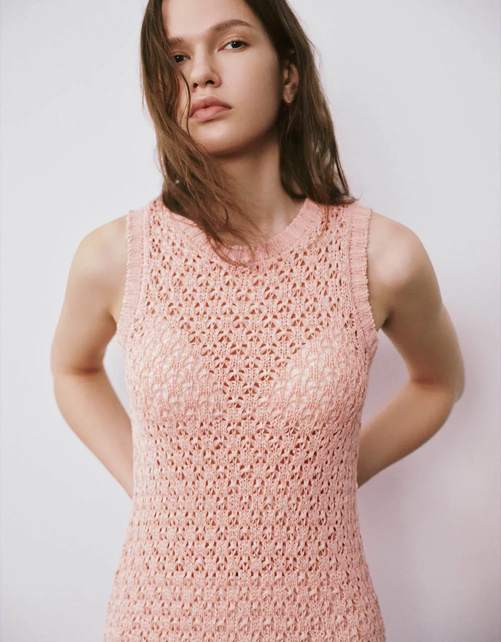 Sleeveless Crew Neck Knitted Dress sold by Urban Revivo product image thumbnail 4