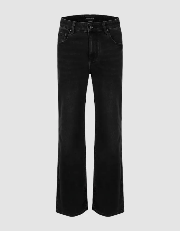 Straight Jeans sold by Urban Revivo