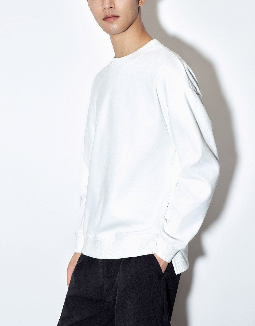 Crew Neck Straight Sweatshirt sold by Urban Revivo product image thumbnail 3