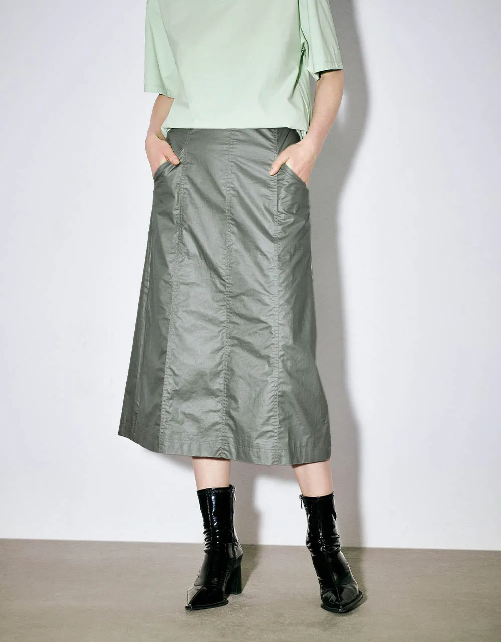 Midi A-Line Skirt sold by Urban Revivo product image thumbnail 2