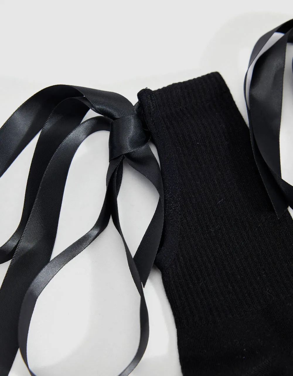 Mid-Length Socks With Ribbon sold by Urban Revivo product image thumbnail 4