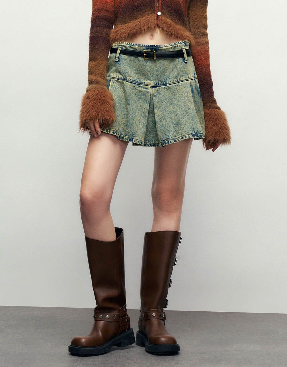 Mini A-Line Denim Skirt sold by Urban Revivo product image thumbnail 2